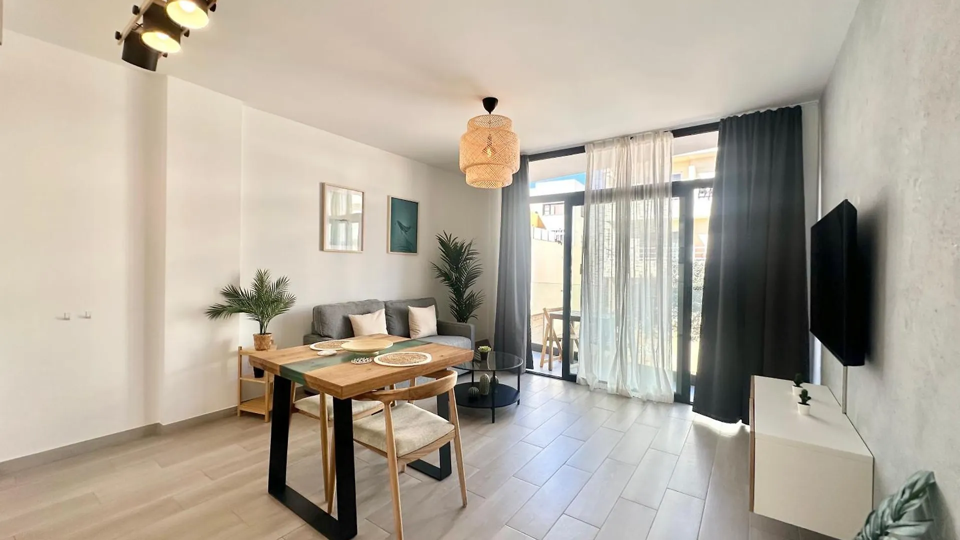 Apartamento Salty Loft En El Centro De Corralejo, Terraza Privada, Cocina Completa Y Wifi